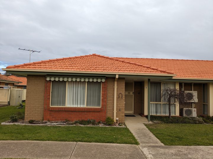 Front façade of 5 Manley Court at Mercy Place Rice Village retirement